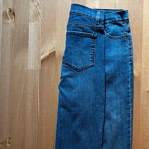 NAVY BLUE PETITE CHARTER CLUB FLARE JEANS